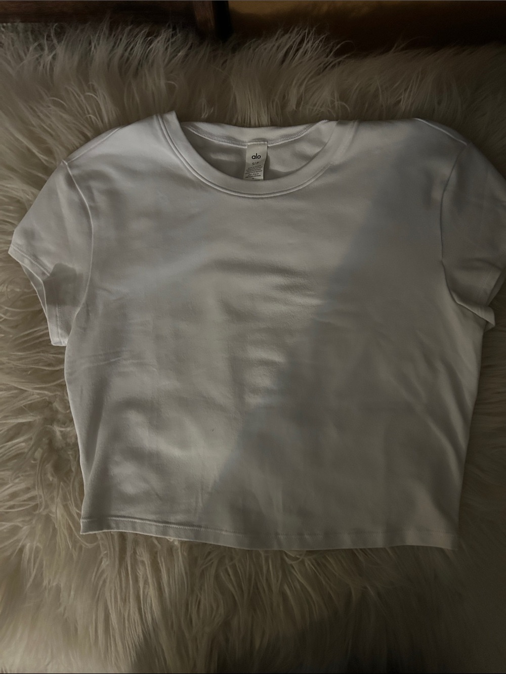 ALO Yoga White Cropped Crewneck Tee